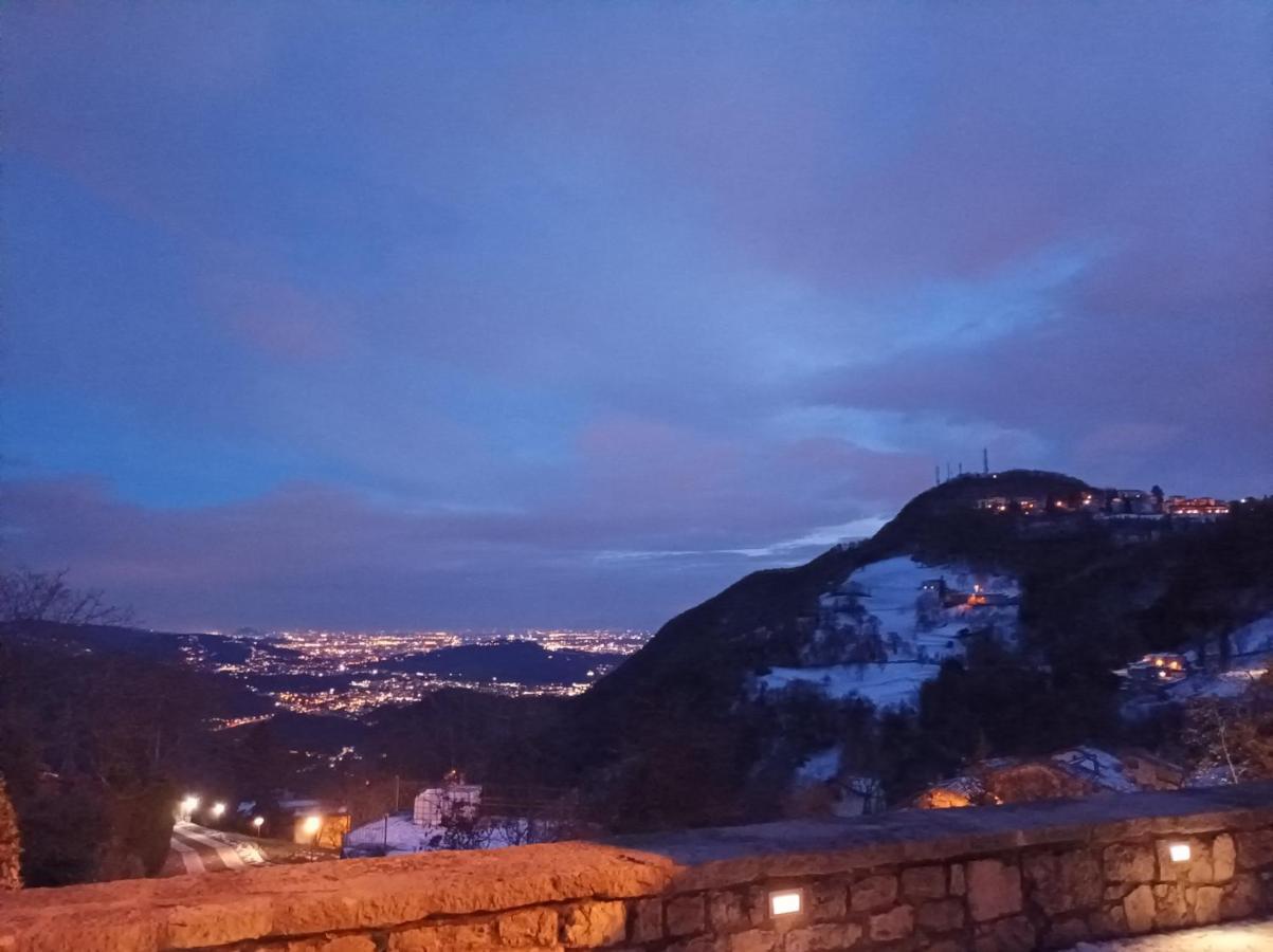 Bed and Breakfast Ca' Baetti L'Antico Borgo Roncola Exterior foto