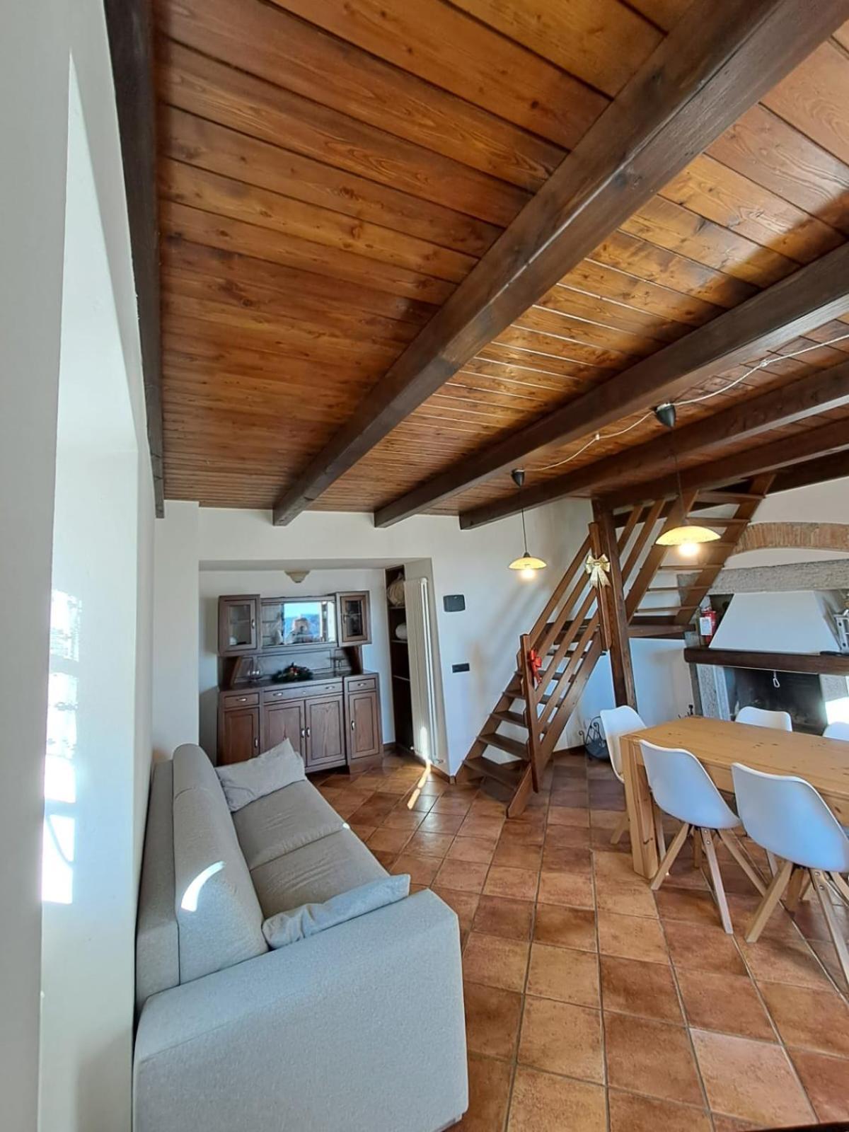 Bed and Breakfast Ca' Baetti L'Antico Borgo Roncola Exterior foto