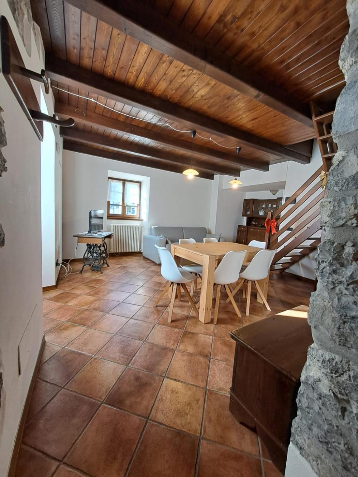 Bed and Breakfast Ca' Baetti L'Antico Borgo Roncola Exterior foto