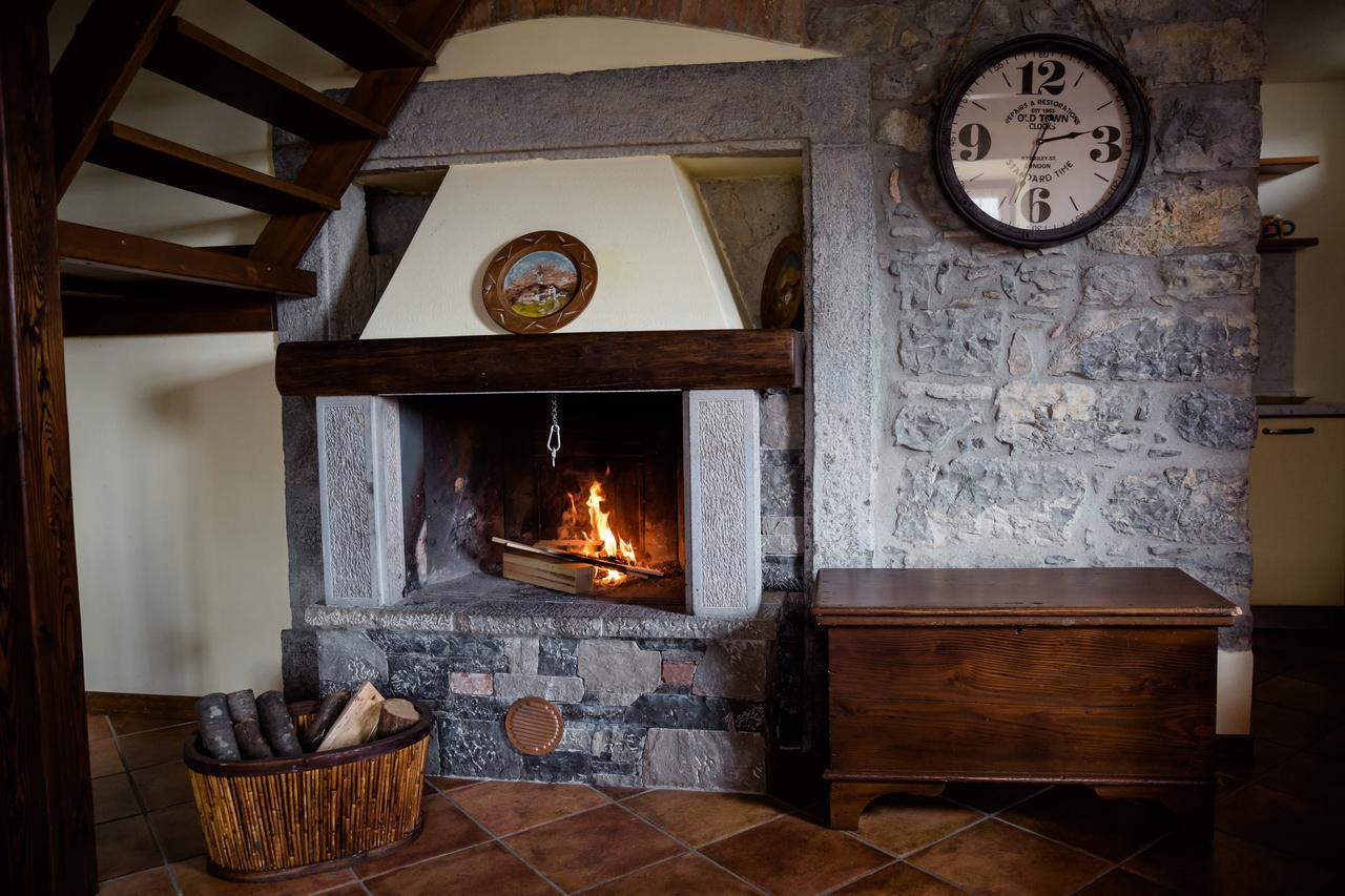 Bed and Breakfast Ca' Baetti L'Antico Borgo Roncola Exterior foto